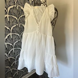 ALtar’D State white babydoll Dress - Sz Med - ruffle skirt and sleeve